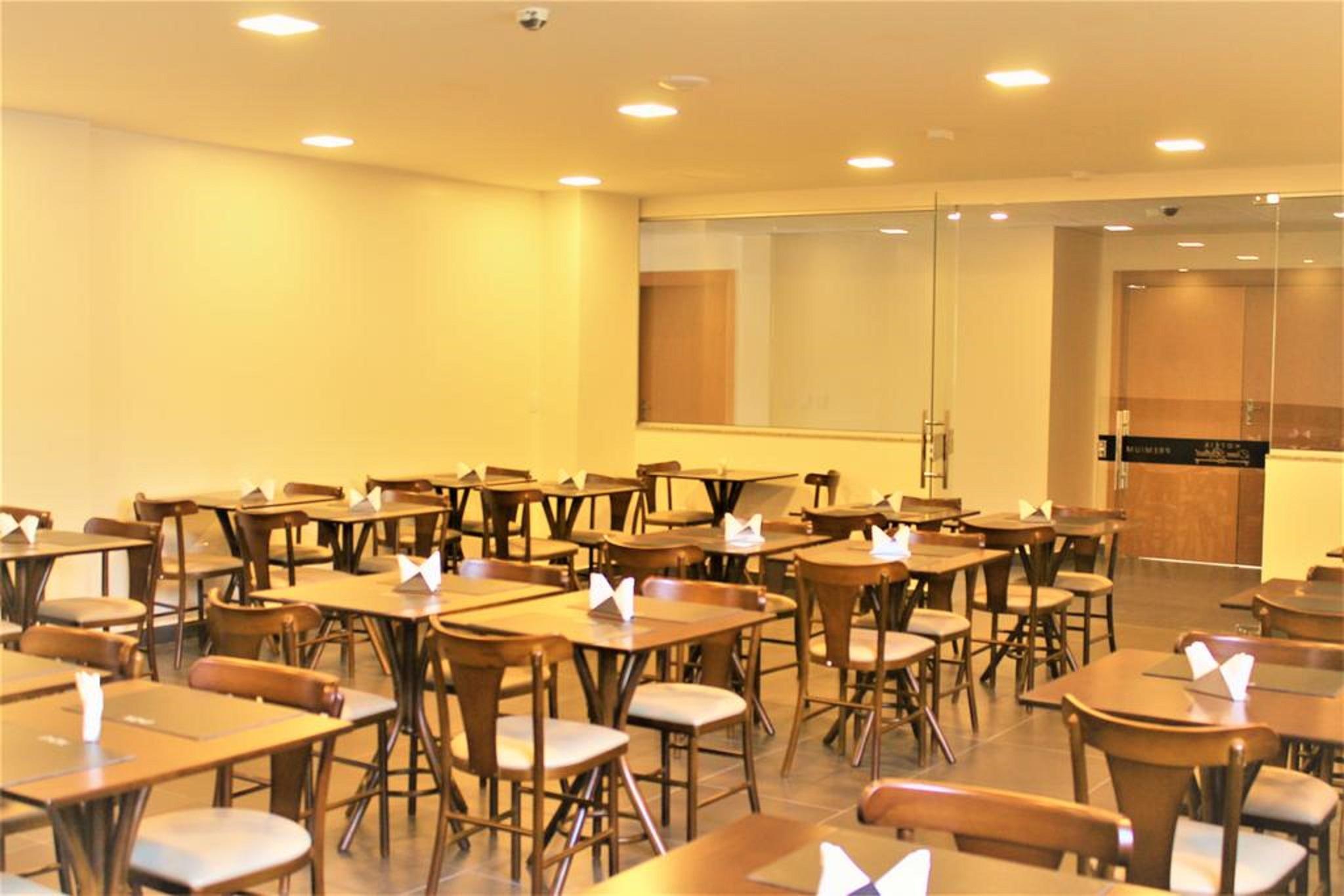 Dom Rafael Premium Hotel